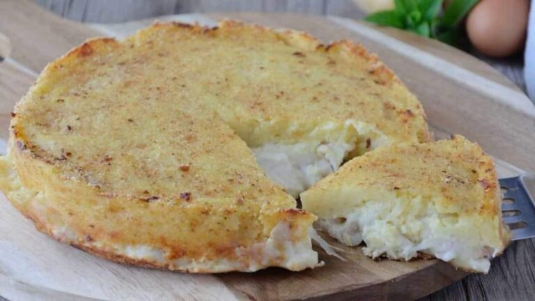 Tarte de batata com molho bechamel