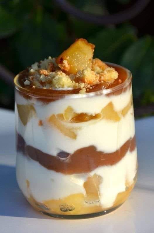 Verrines de outono: peras, creme de castanhas e fromage blanc