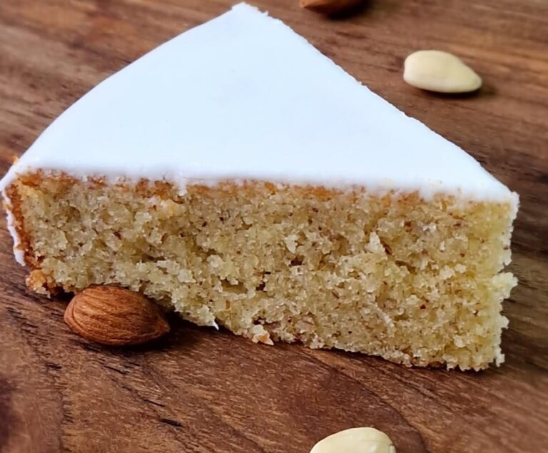 Bolo de amêndoa