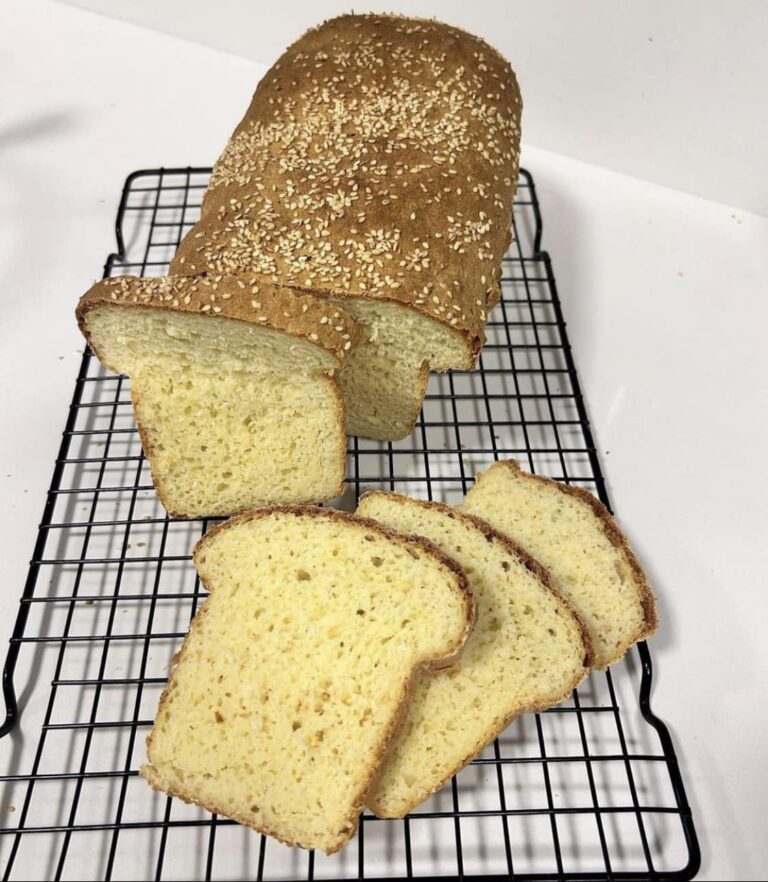 PÃO DE MILHO SEM GLÚTEN E SEM LACTOSE